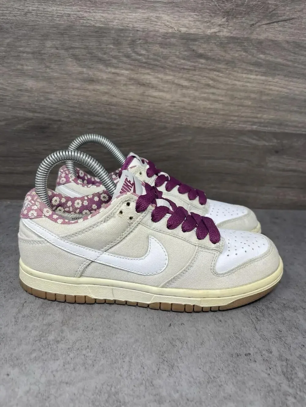 Nike Dunk Low Sneakers Womens Size 5 Cherry Beige Canvas Vintage 371815-011